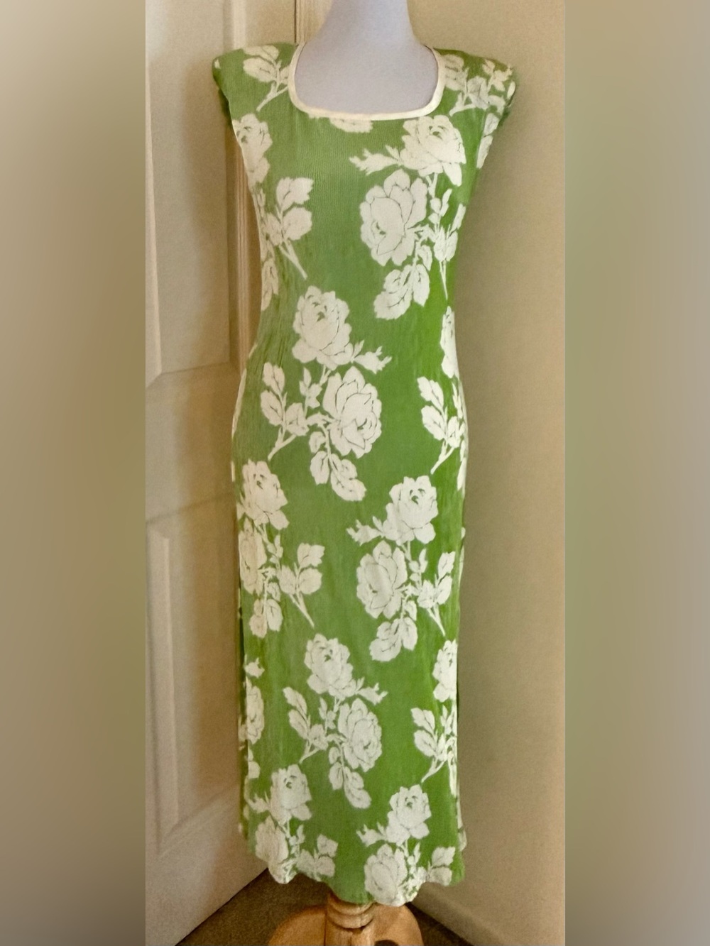 SULLY BONNELLY DRESSY DRESS ESCADA STYLE LIME COLOR SIZE 8US